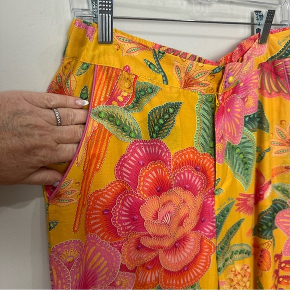 Farm Rio Macaw Bloom Matching Set Shirt Pants Yellow Pink Floral Animal Print - Picture 9 of 14